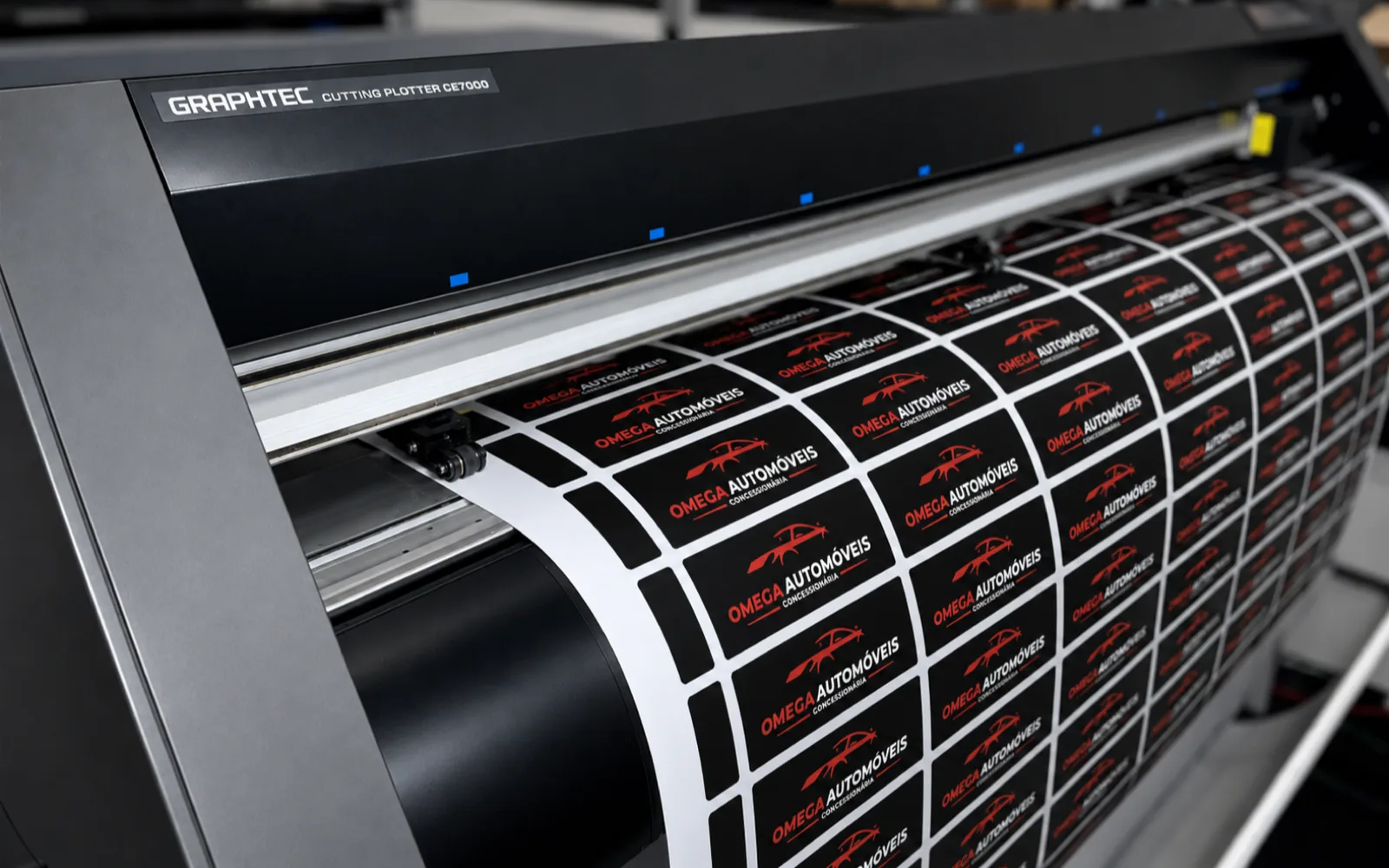 Plotters de Recorte Graphtec — linha de produção Adesiva